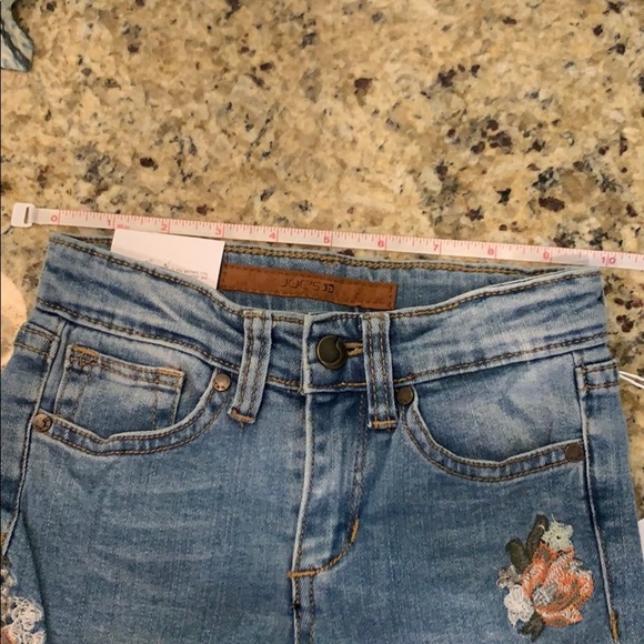 Joe’s Mid Rise Skinny Ankle Distressed Jeans - Picture 8 of 8